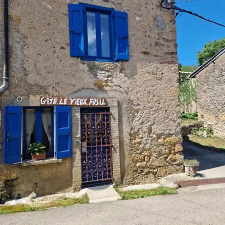 Le Vieux Fusil Casa de Férias *